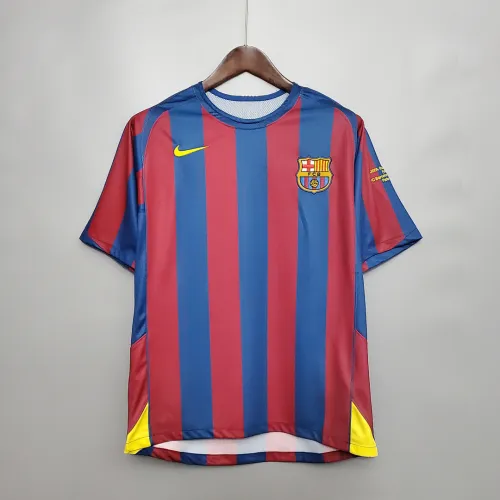 05/06 Barcelona UEFA Champions League Home Retro Jersey Ronaldinho #10