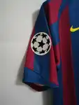 05/06 Barcelona UEFA Champions League Home Retro Jersey Ronaldinho #10