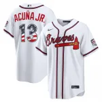 Camisa de jogo em casa de Ronald Acuña Jr. dos Atlanta Braves, Nike EUA 250, para o 4 de julho - Branca Ronald Acuña Jr. Atlanta Braves Nike USA 250 Fourth of July Home Stadium Jersey – White