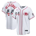 Maglia da casa Nike USA 250 "Fourth of July" di Elly De La Cruz dei Cincinnati Reds - Bianca Elly De La Cruz Cincinnati Reds Nike USA 250 Fourth of July Home Stadium Jersey – White
