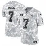 Maglia Nike 2024 "Salute to Service" in edizione limitata di Trevon Diggs dei Dallas Cowboys - Arctic Camo Trevon Diggs Dallas Cowboys Nike 2024 Salute to Service Limited Jersey – Arctic Camo
