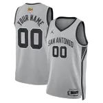 San Antonio Spurs Jordan Brand zilveren unisex Swingman-shirt met 2026 NBA Finals-patch – op maat gemaakt – Statement Edition