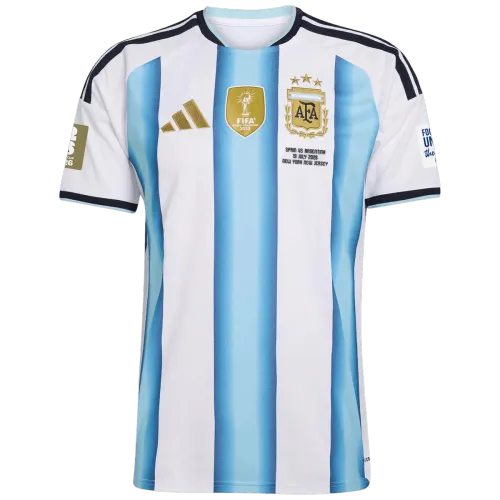 Camiseta de la selección argentina para la final del Mundial de 2026, versión de jugador con parches