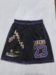 Short de basket noir « Throwback » des Lakers de Los Angeles, format poche Los Angeles Lakers Throwback Pocket Black Basketball Shorts