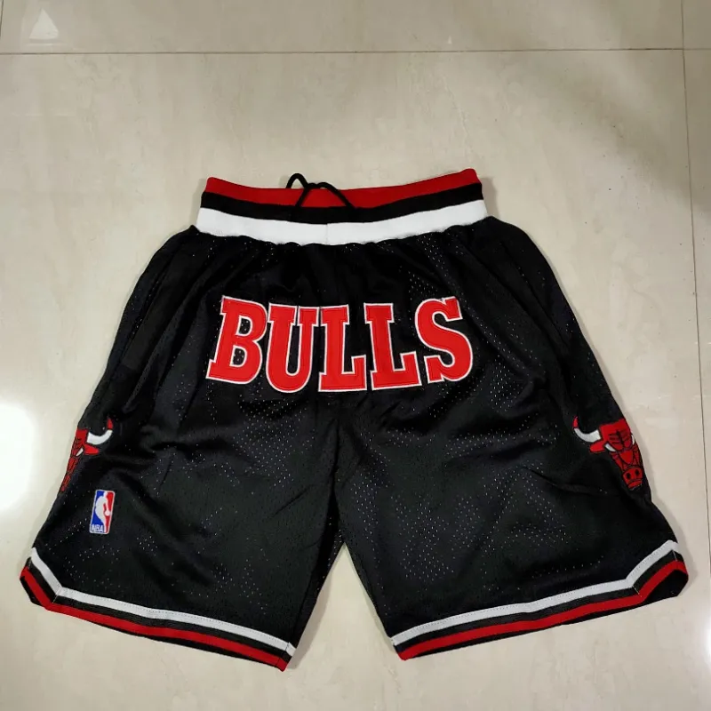 Chicago Bulls Throwback Pocket Black Basketball Shorts