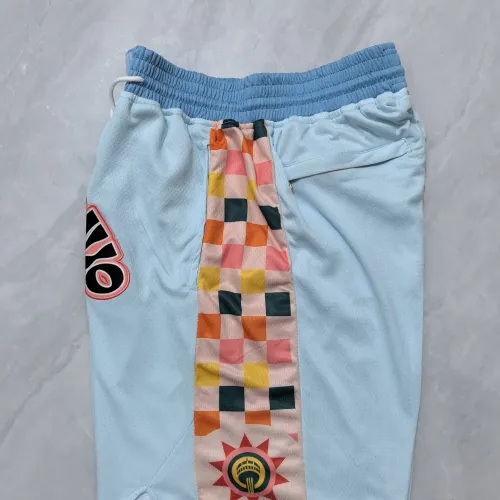 Pantalones cortos de baloncesto azul claro «City Edition» de los San Antonio Spurs 2025
