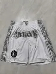 Short de basket-ball blanc « City Edition » 2025 des Dallas Mavericks, modèle Pocket Dallas Mavericks 2025 City Edition Pocket White Basketball Shorts