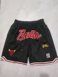 Pantaloncini da basket neri "Throwback" dei Chicago Bulls, modello da tasca Chicago Bulls Throwback Pocket Black Basketball Shorts