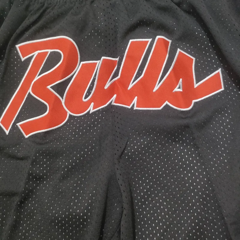 Chicago Bulls Throwback Pocket Black Basketball Shorts