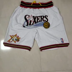 Philadelphia 76ers Throwback Pocket White Basketball Shorts - product photo Calções de basquetebol brancos de bolso com design retro dos Philadelphia 76ers