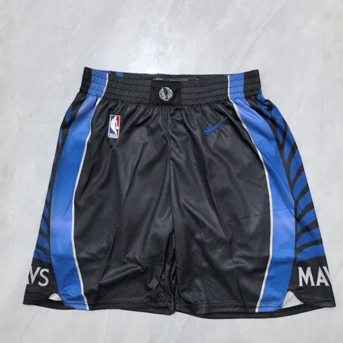 Calções de basquetebol pretos dos Dallas Mavericks, edição «City Edition» 2026
