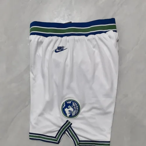 Pantaloncini da basket bianchi dei Dallas Mavericks
