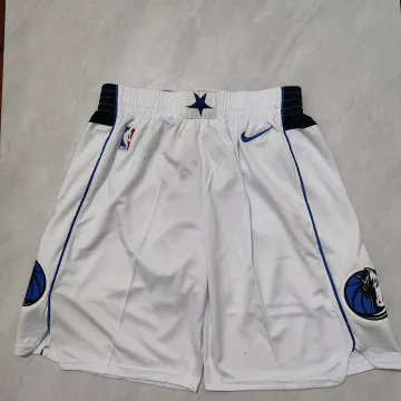 Pantaloncini da basket bianchi dei Dallas Mavericks