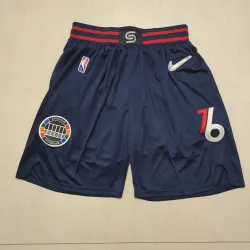Philadelphia 76ers 75th Anniversary Throwback Navy Basketball Shorts - product photo Short de basket bleu marine « Throwback » des 76ers de Philadelphie, à l'occasion du 75e anniversaire de l'équipe
