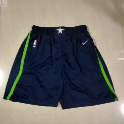 Dallas Mavericks Navy Basketball Shorts - product photo Pantaloncini da basket blu navy dei Dallas Mavericks