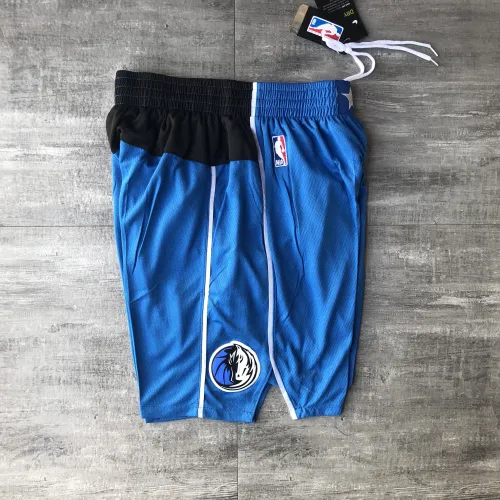 Pantaloncini da basket blu dei Dallas Mavericks