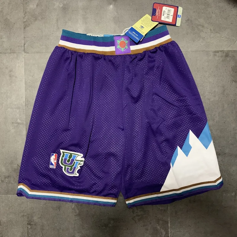 Pantalones cortos de baloncesto morados retro de los Utah Jazz
