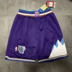 Pantalones cortos de baloncesto morados de estilo retro de los Utah Jazz Pantalones cortos de baloncesto morados retro de los Utah Jazz