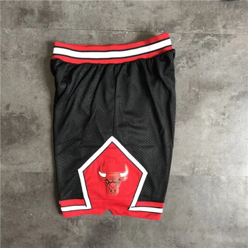 Chicago Bulls Throwback Black Basketball Shorts