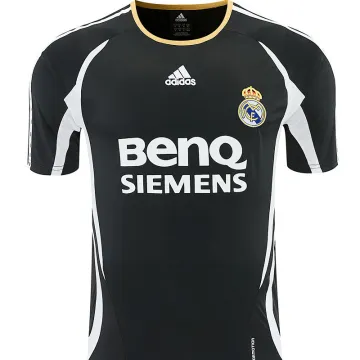2006/07 Real Madrid Retro Training Jersey Black