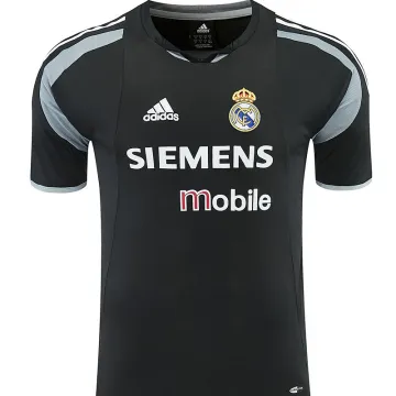 2004/05 Real Madrid Retro Training Jersey Black