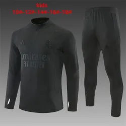 US35.98 - 26/27 Real Madrid All Black Kids Half-zip Tracksuit