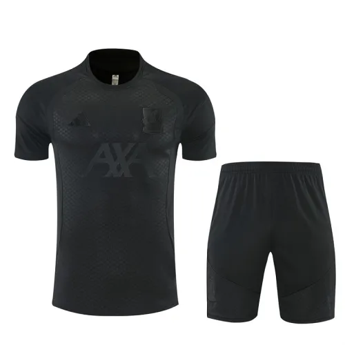 26/27 Liverpool All Black Training Kit