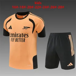 26/27 Arsenal Training Kids Kit Orange - product photo US22.98 - 26/27 Arsenal Training Kids Kit Orange