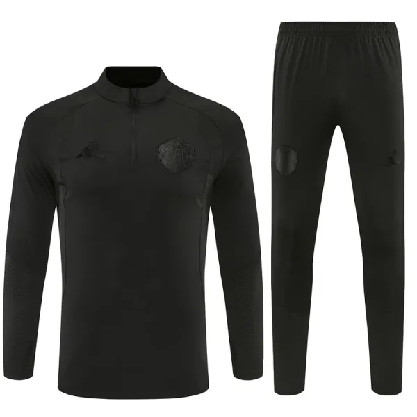 26/27 Manchester United All Black Half-zip Tracksuit - A-Grade Quality Detail View