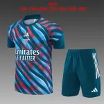 26/27 Arsenal Camo Training Kids Kit Red/Blue 26/27 Arsenal Camo Training Kids Kit Red/Blue