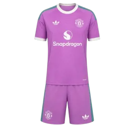 26/27 Manchester United Goalkeeper Kids Kit - product photo US16.99 - 26/27 Manchester United Goalkeeper Kids Kit