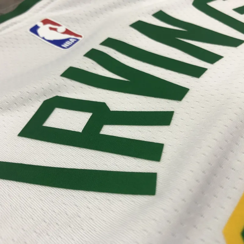 Maillot homme « Kyrie Irving #11 Platinum » des Boston Celtics