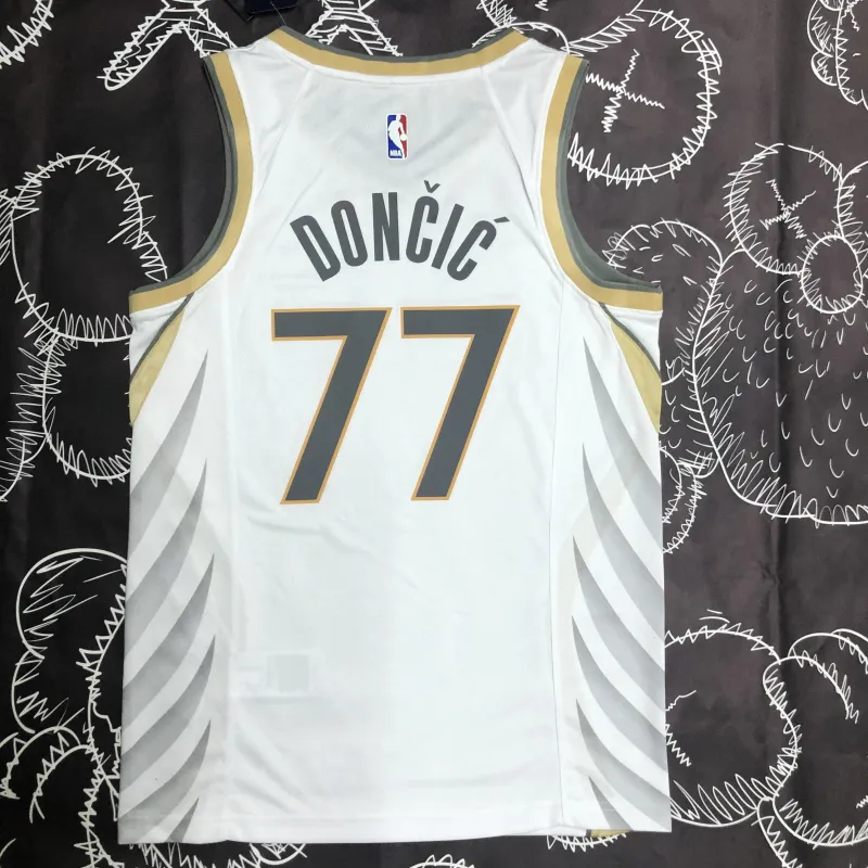 2020/21 Dallas Mavericks City Edition Luka Doncic #77 Maglia Uomo
