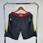 Herrenshorts der Cleveland Cavaliers für die Saison 2021/22 Herrenshorts der Cleveland Cavaliers für die Saison 2021/22