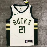 Camisa masculina Milwaukee Bucks Home White #21 da temporada 2021/22 2021/22 Milwaukee Bucks Home White #21 Men’s Jersey