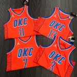 Camisa masculina do Oklahoma City Thunder 2021-22, cor laranja, com o nome de Russell Westbrook (#0)
