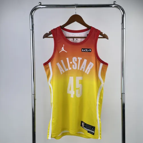 2023/24 Cleveland Cavaliers – Gelbes Donovan Mitchell #45 Herren-Trikot
