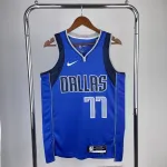 Camisa masculina azul do Luka Doncic do Dallas Mavericks, temporada 2023/24 (código #77). 2023/24 Dallas Mavericks Blue Luka Doncic #77 Men’s Jersey