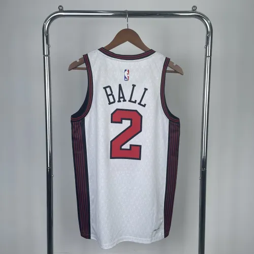 Camiseta 2023/24 Chicago Bulls City Edition Lonzo Ball #2, Hombre