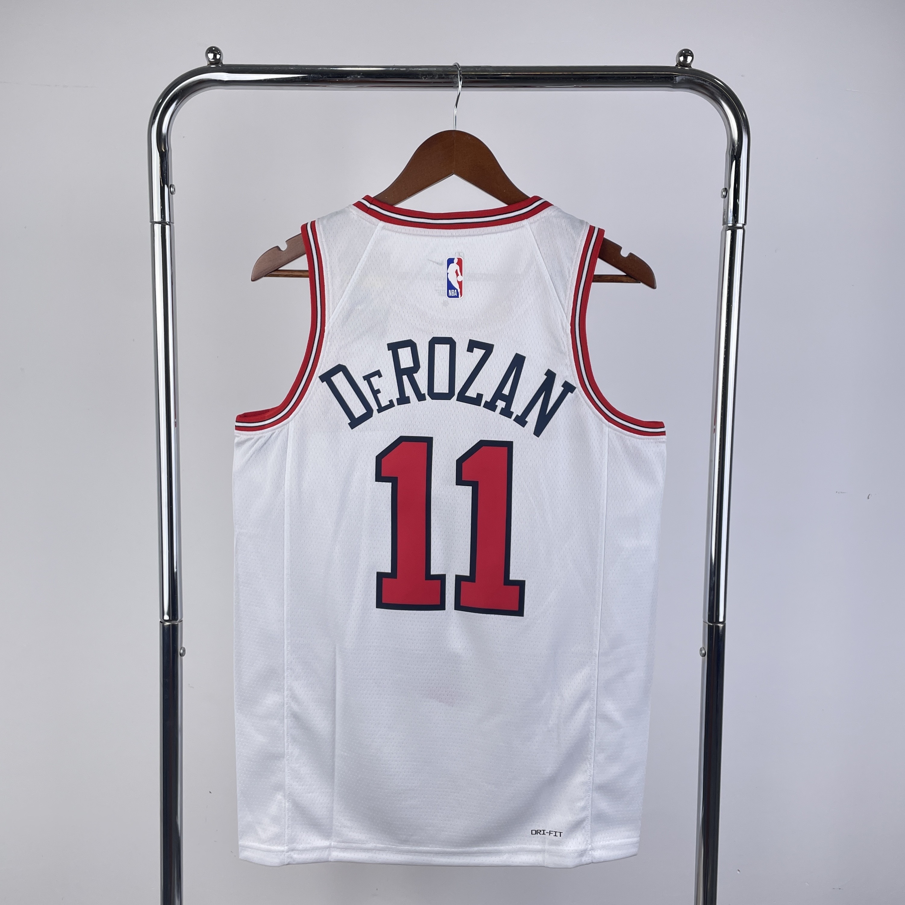 2023/24 Chicago Bulls DeMar DeRozan #11 Men#8217;s Jersey