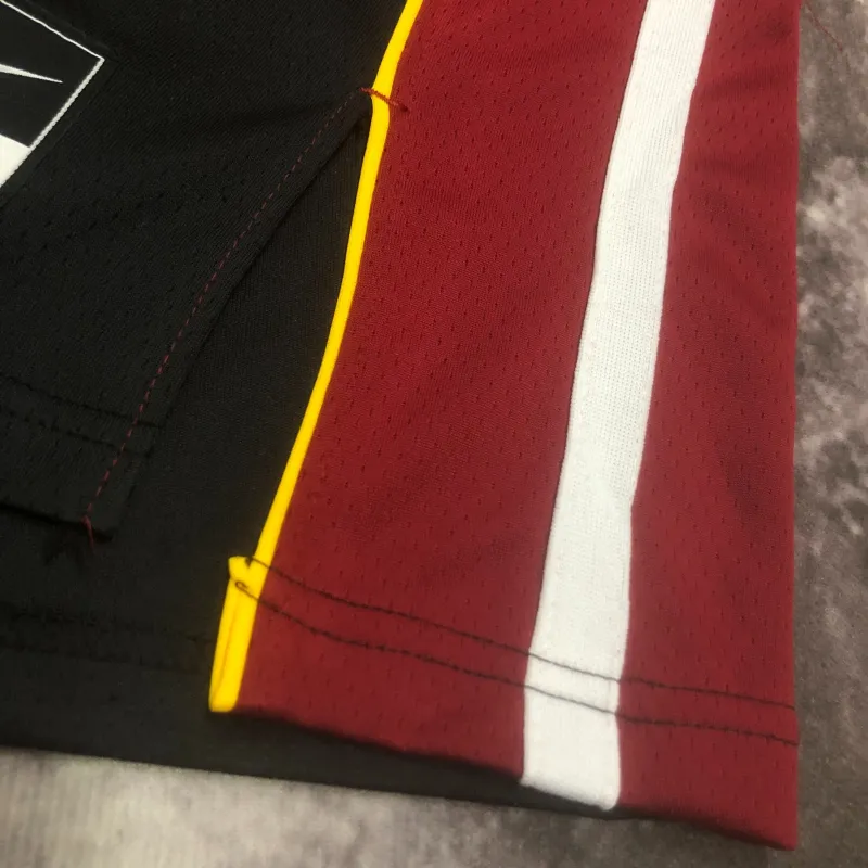 2023/24 Miami Heat V-Neck Jimmy Butler #22 Camisola para homem