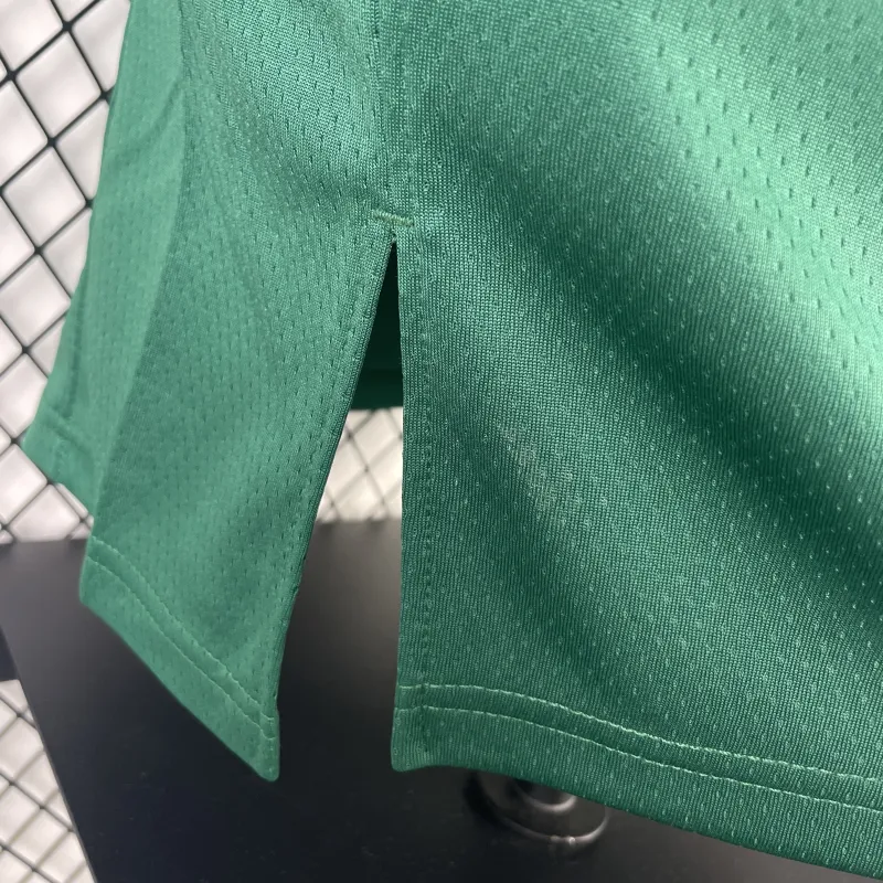 2023/24 Boston Celtics Kristaps Porzingis #8 Green Men's Jersey