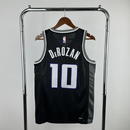 Maglia da uomo dei Sacramento Kings di DeMar DeRozan #10, stagione 2023-24
