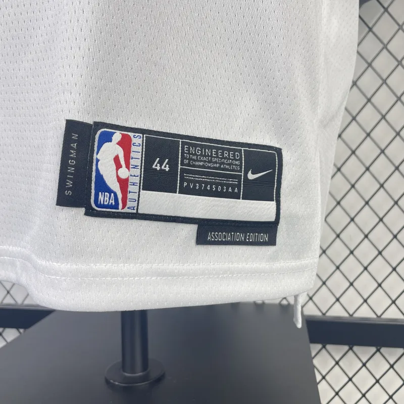 2023/24 Boston Celtics Kristaps Porzingis #8 White Men’s Jersey