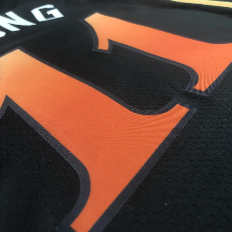 Maglia Trae Young #11, edizione City Edition degli Atlanta Hawks 2023/24 | Maglia da swingman NBA