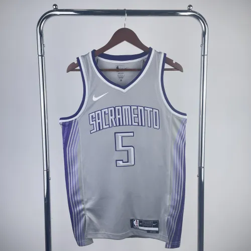 Camisa masculina De'Aaron Fox #5 da edição City do Sacramento Kings para a temporada 2023-24.
