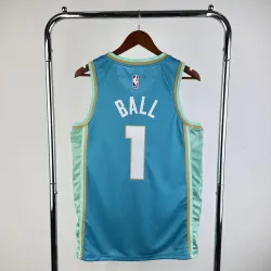 Maillot homme Charlotte Hornets City Edition LaMelo Ball #1 saison 2024-25 – photo du produit Image du produit : Maillot homme Charlotte Hornets City Edition LaMelo Ball #1 saison 2024-25