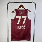 2024/25 Dallas Mavericks All-Star Rouge Luka Doncic #77 Maillot Hommes 2024/25 Dallas Mavericks All-Star Red Luka Doncic #77 Men's Jersey