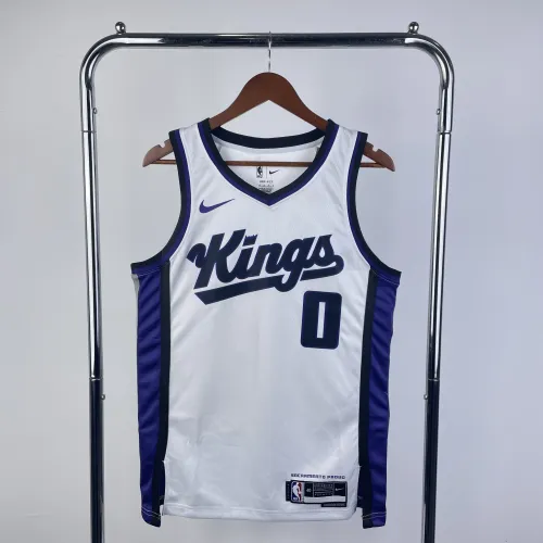 Maglia da uomo bianca dei Sacramento Kings, modello #0, stagione 2024-25, per le partite in casa, firmata Malik Monk.