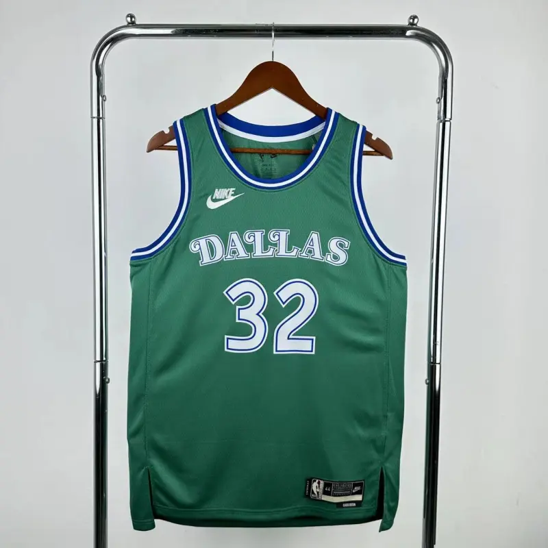 Camisa masculina retrô verde Cooper Flagg #32 do Dallas Mavericks 2026/27